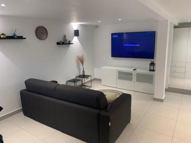 Auberge Appartement Ormesson Sur Marne / Sucy En Brie Εξωτερικό φωτογραφία